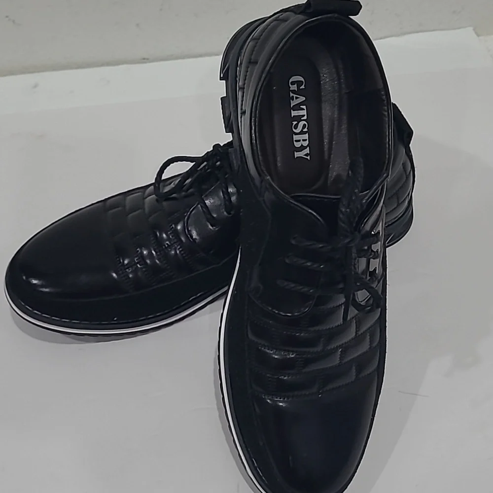 Men's Black Lace-Up Oxford Derby Shoes
